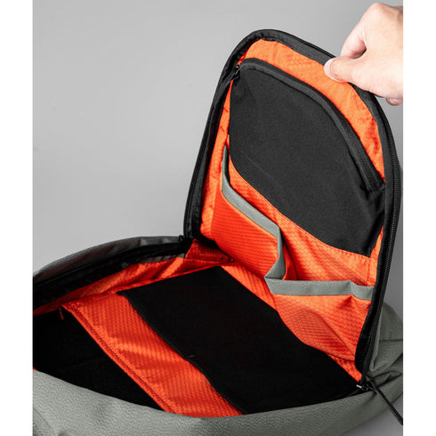 ALPAKA Metro Backpack